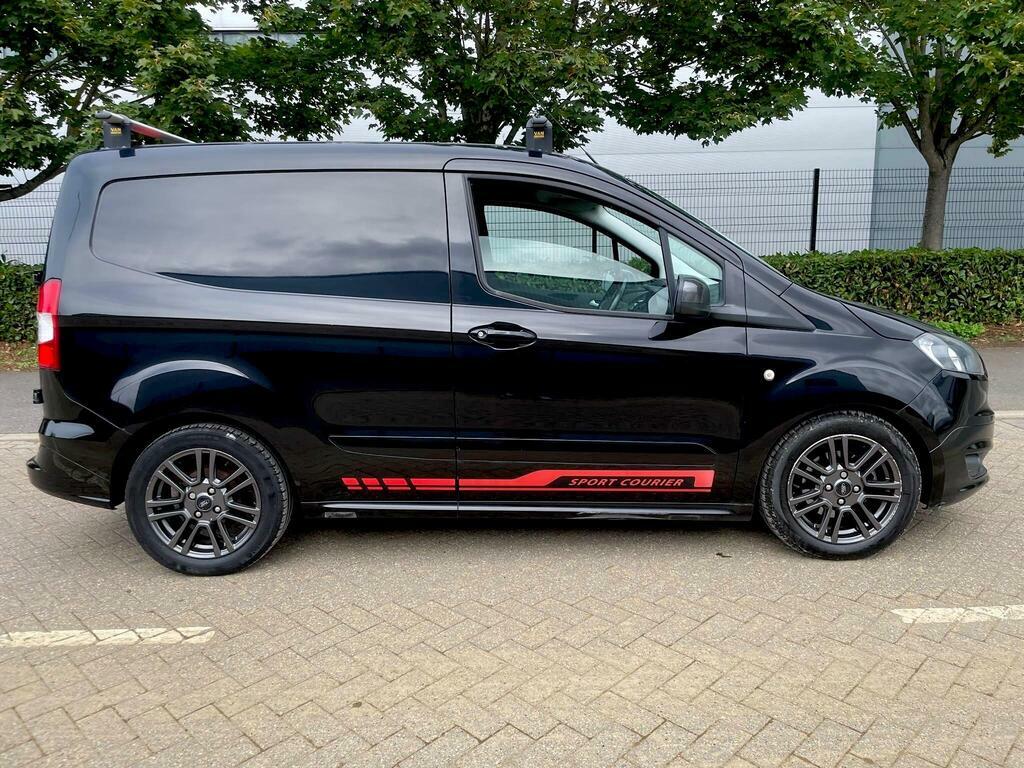 Ford Transit Courier 1.5 Tdci Sport L1 Euro 6 Black #4