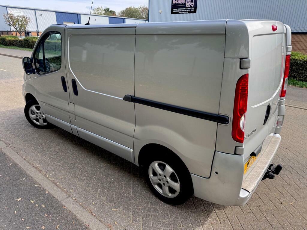 Renault Trafic 2.0 Dci Sl27 Sport L1 H1 Silver #4