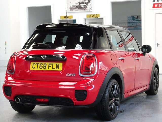 Mini Hatch 1.5 Cooper Sport Hatchback Steptronic E Red #5