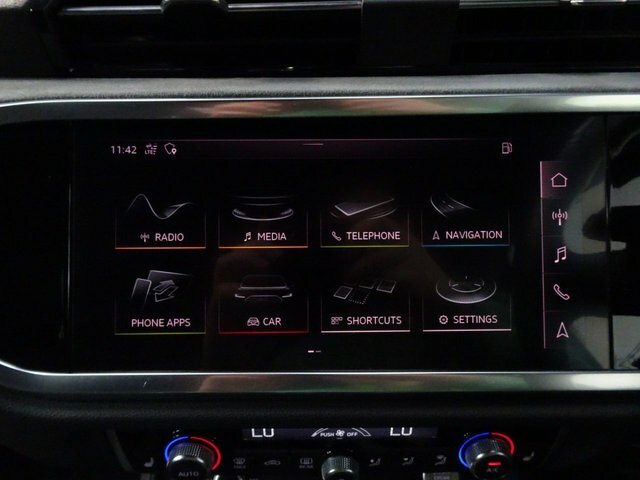 Audi Q3 S Line 35 Tfsi 150 Ps S Tronic White #27