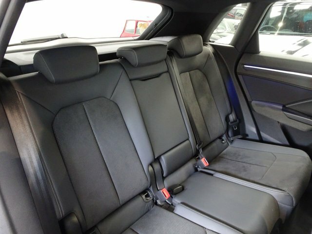 Audi Q3 S Line 35 Tfsi 150 Ps S Tronic White #13