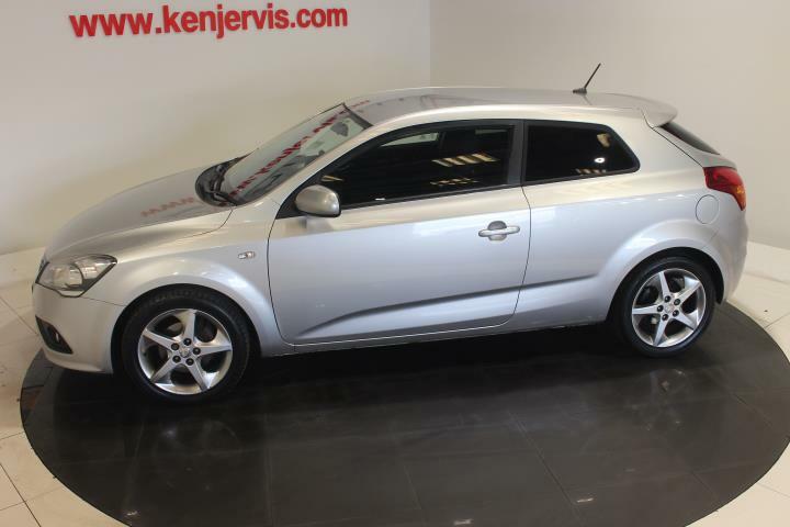 Kia Proceed 1.6 Crdi 3 Hatchback Euro 5 113 Silver #3