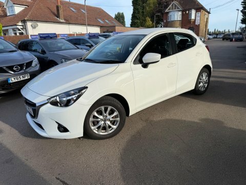 Mazda 2 1.5 Skyactiv-g Se-l  #2