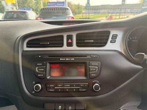 Kia Ceed 1.6 Crdi 2 Sports Wagon Euro 5 Red #20