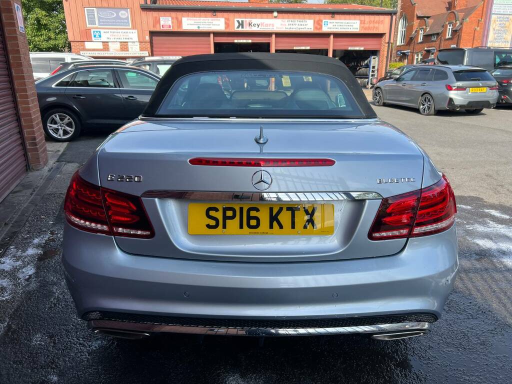 Mercedes-Benz E Class E220 Bluetec Amg Line 7G-tronic Silver #4