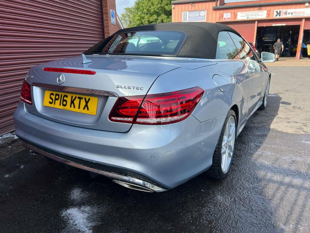 Mercedes-Benz E Class E220 Bluetec Amg Line 7G-tronic Silver #6