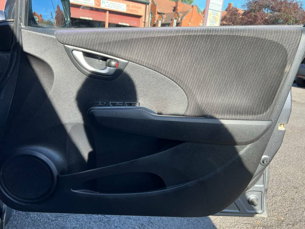 Honda Jazz 1.4 I-vtec Ex Cvt Silver #16