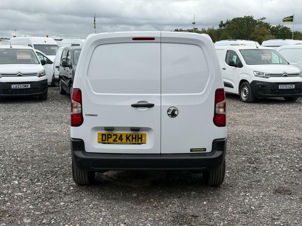 Vauxhall Combo 1.5 Turbo D 2300 Prime Panel Van Swb Euro 6 Ss White #5