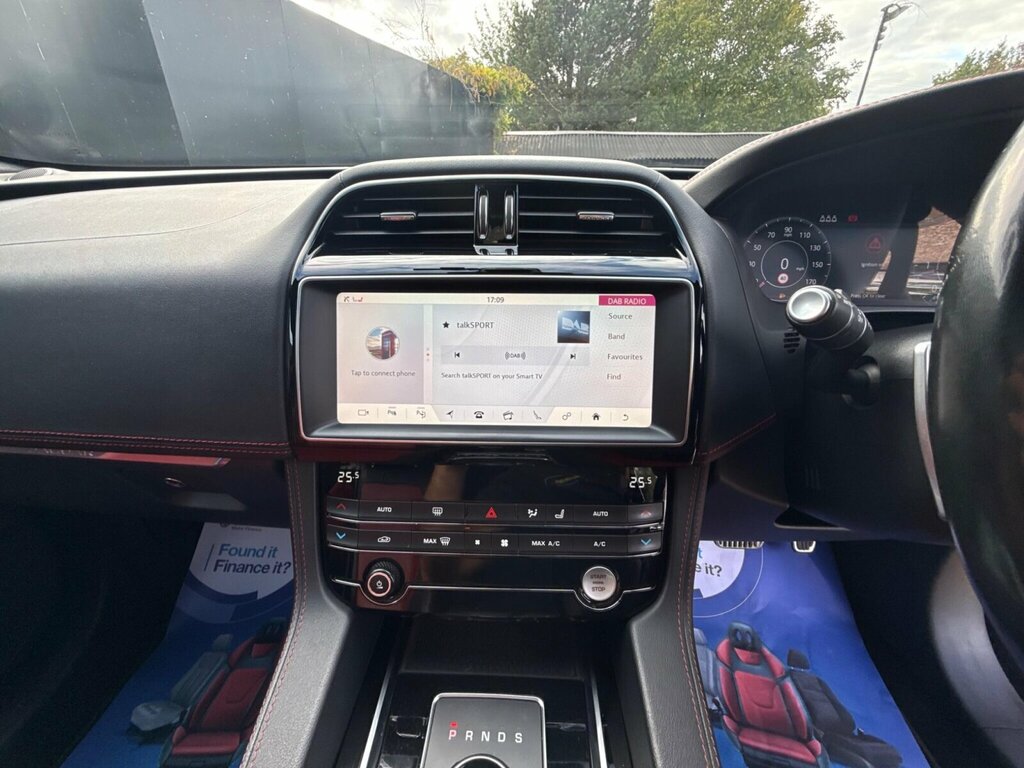 Jaguar F-Pace Suv 3.0 D300 V6 S Awd Euro 6 Ss 2018 Blue #28