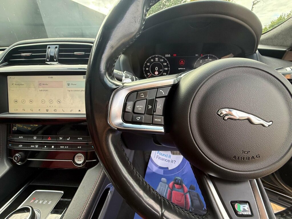 Jaguar F-Pace Suv 3.0 D300 V6 S Awd Euro 6 Ss 2018 Blue #23