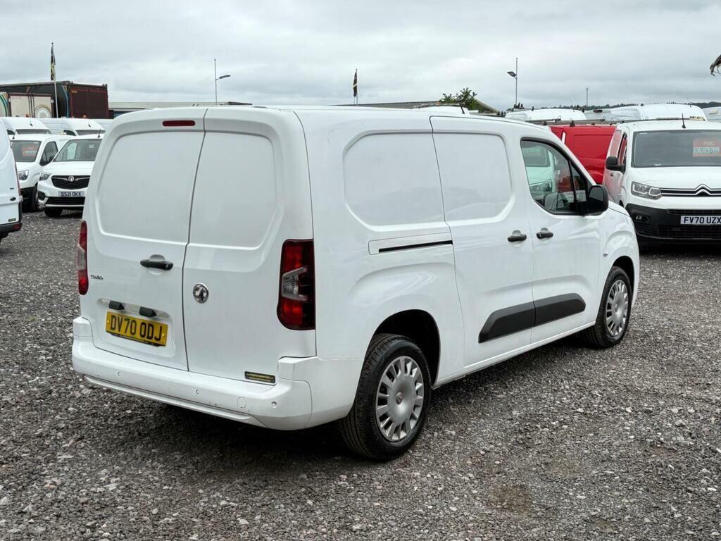 Vauxhall Combo 1.5 Turbo D 2300 Sportive L2 H1 Euro 6 Ss White #6