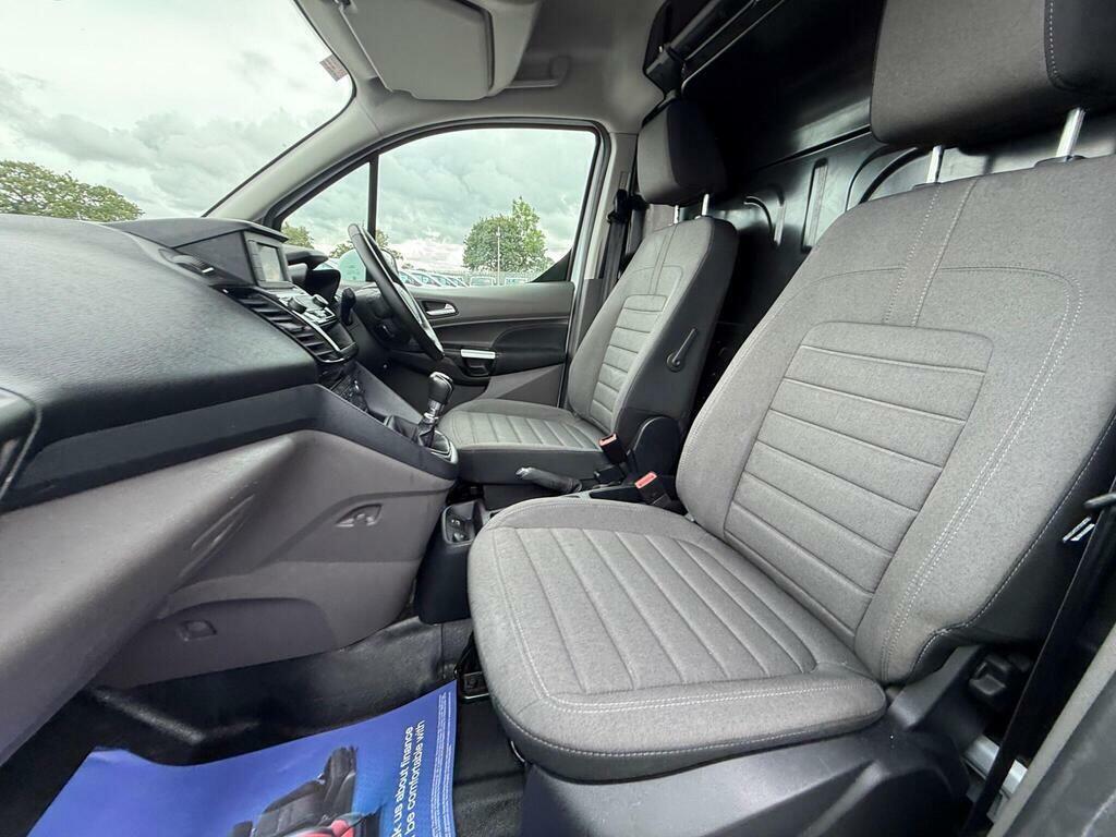Ford Transit Connect 240 Lwb 1.5 Tdci Limited 120Ps Black #18