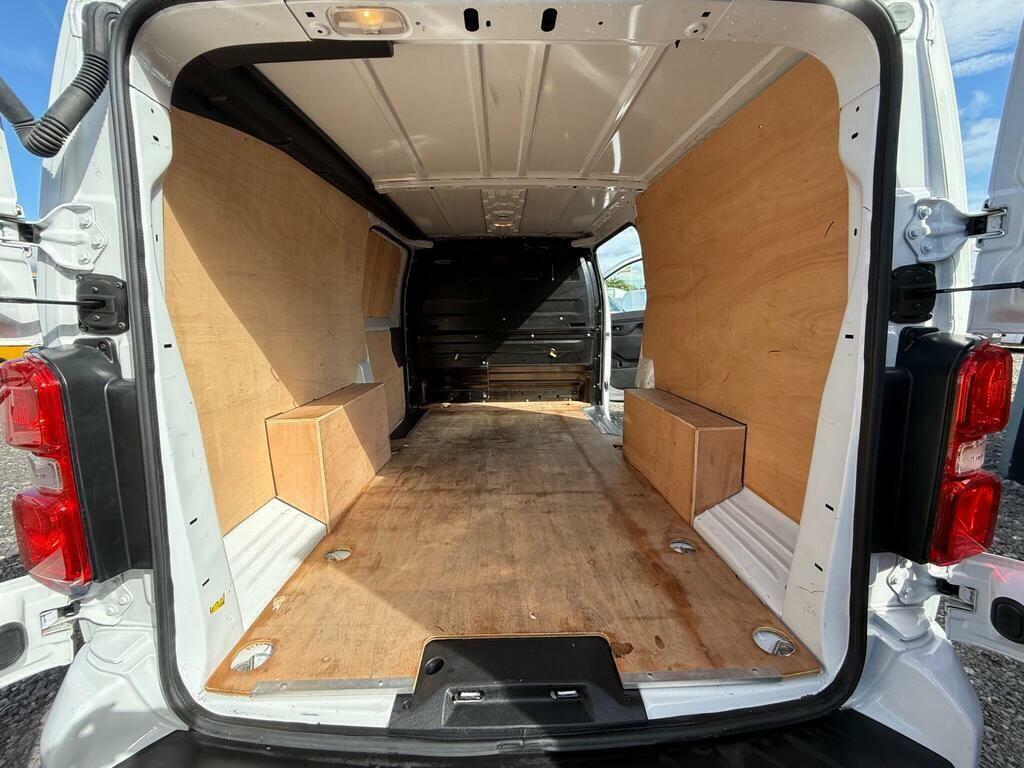 Citroen Dispatch 2.0 145 Bhp XL Lwb 1400Driver Edition Bluehdi A Grey #29