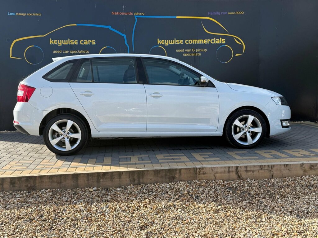 Skoda Rapid Spaceback 1.2 Tsi Se Tech Dsg Euro 6 Ss White #6