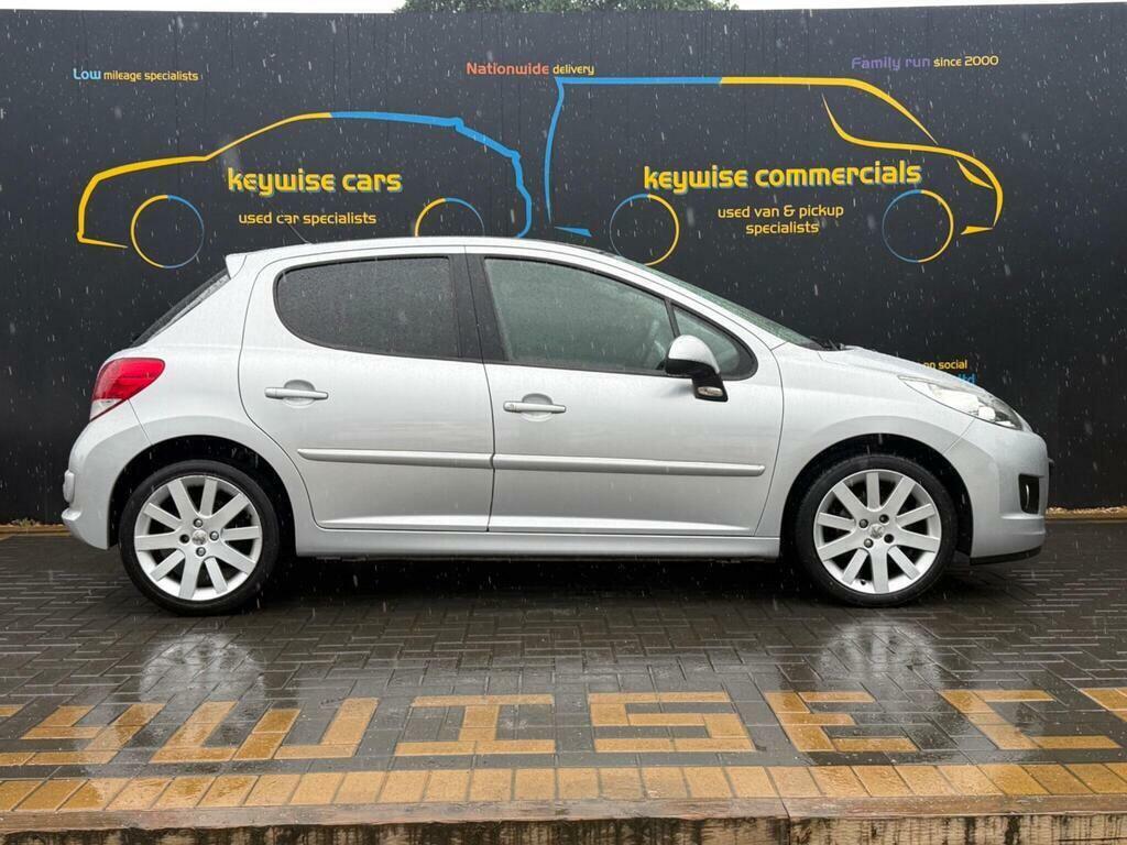 Peugeot 207 1.6 Hdi Allure Euro 5 Silver #6
