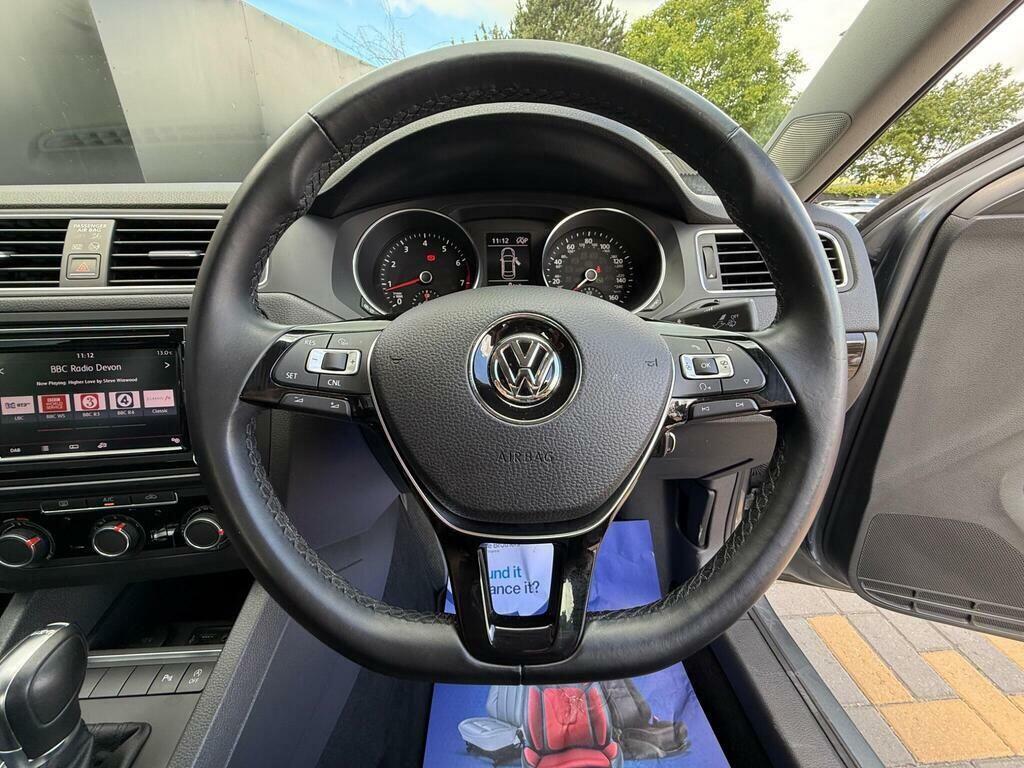 Volkswagen Jetta Gt Tdi Bluemotion Technology In White With 55K White #22