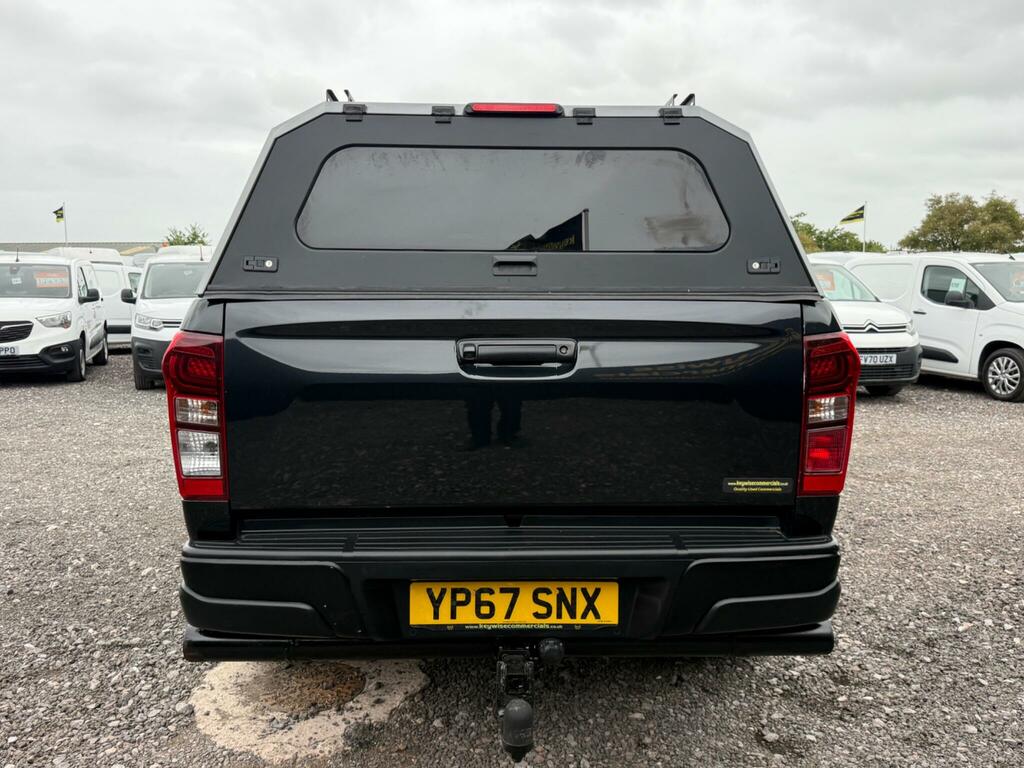 Isuzu D-Max 1.9 Td At35 4Wd Euro 6 Black #5
