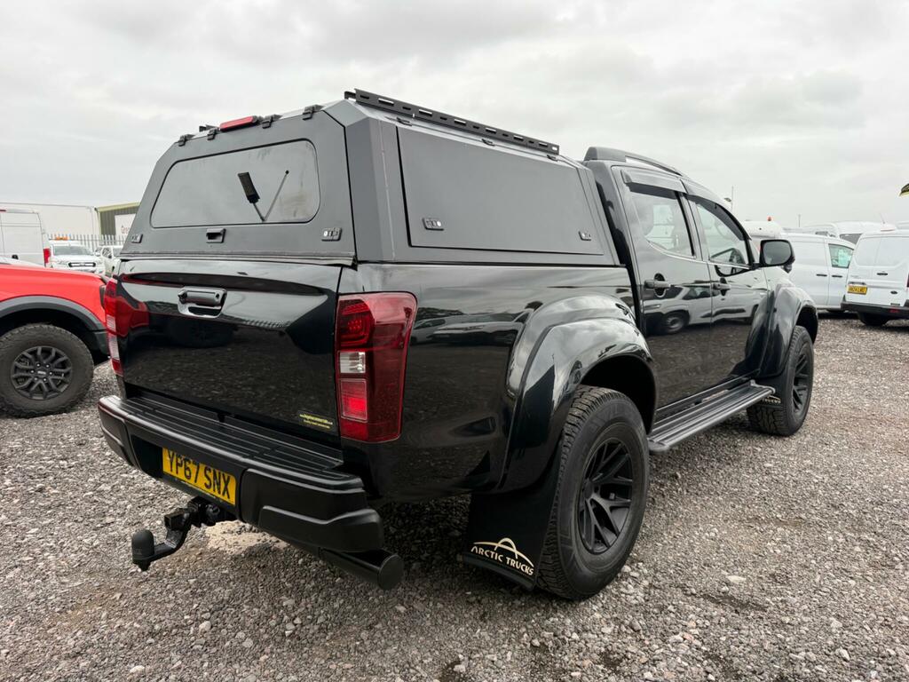 Isuzu D-Max 1.9 Td At35 4Wd Euro 6 Black #6