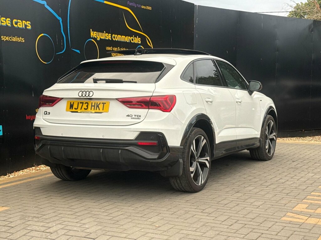 Audi Q3 2.0 Tdi 40 Black Edition Sportback S Tronic Quattr White #5