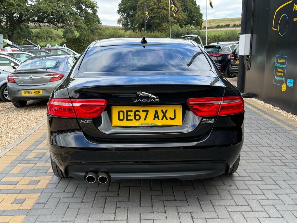 Jaguar XE 2.0D Portfolio Awd Euro 6 Ss Black #4