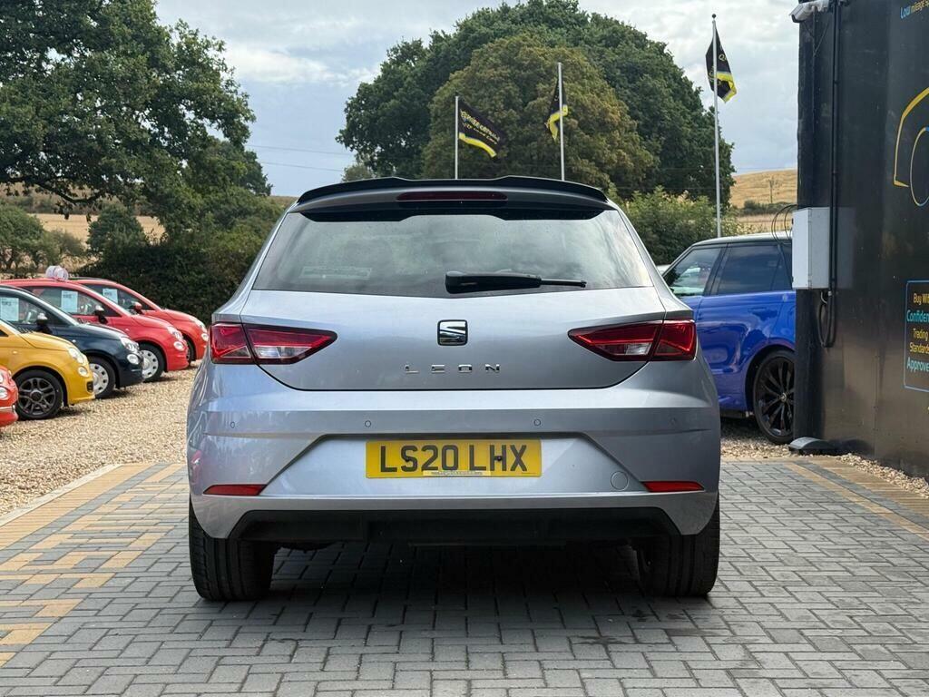 Seat Leon 1.6 Tdi Se Dynamic Euro 6 Ss Silver #4