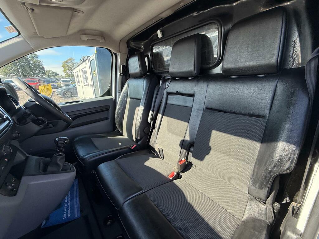 Toyota PROACE 2.0D 140 Icon Van White #13