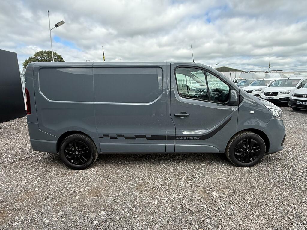Renault Trafic 2.0 Dci Sl28 Black Edition Camper Van Euro 6 Grey #7