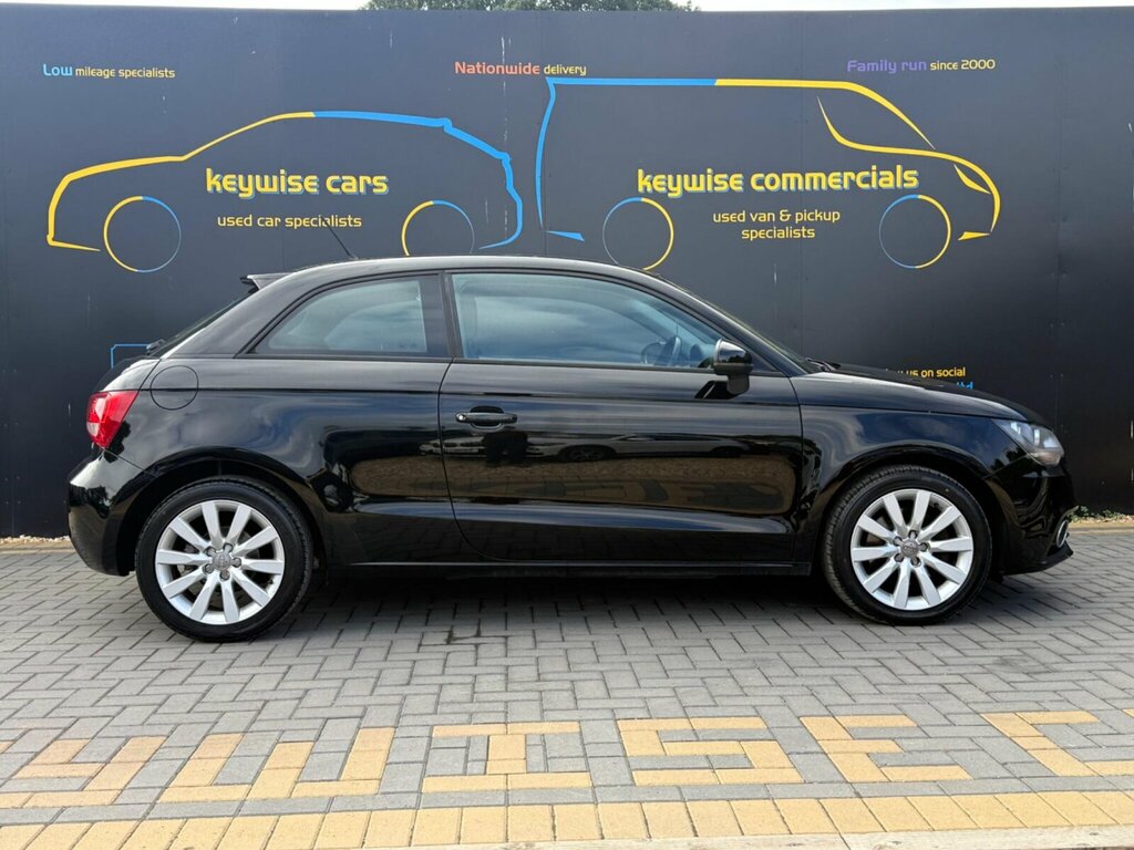 Audi A1 1.6 Tdi Sport Euro 5 Ss Black #6