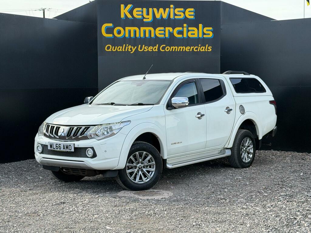 Mitsubishi L200 2.4 Di-d Dc Barbarian 4Wd Euro 6 White