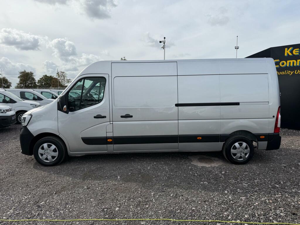 Renault Master 2.3 Dci 35 Business Fwd Lwb Medium Roof Euro 6 Grey #3