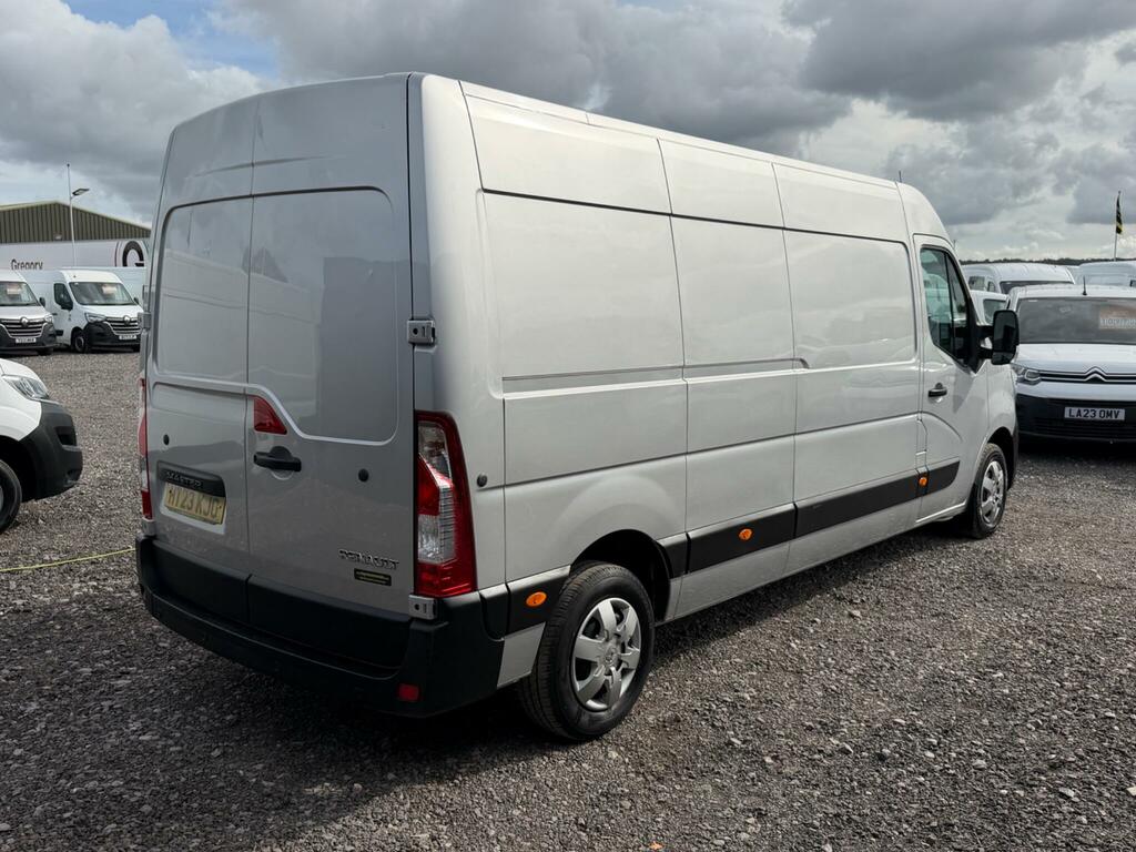 Renault Master 2.3 Dci 35 Business Fwd Lwb Medium Roof Euro 6 Grey #6