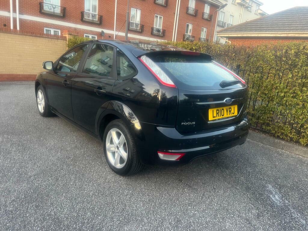 Ford Focus Zetec Silver #46
