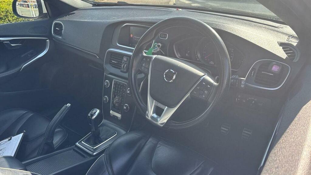 Volvo V40 2.0 D4 R-design Pro Euro 6 Ss Black #5