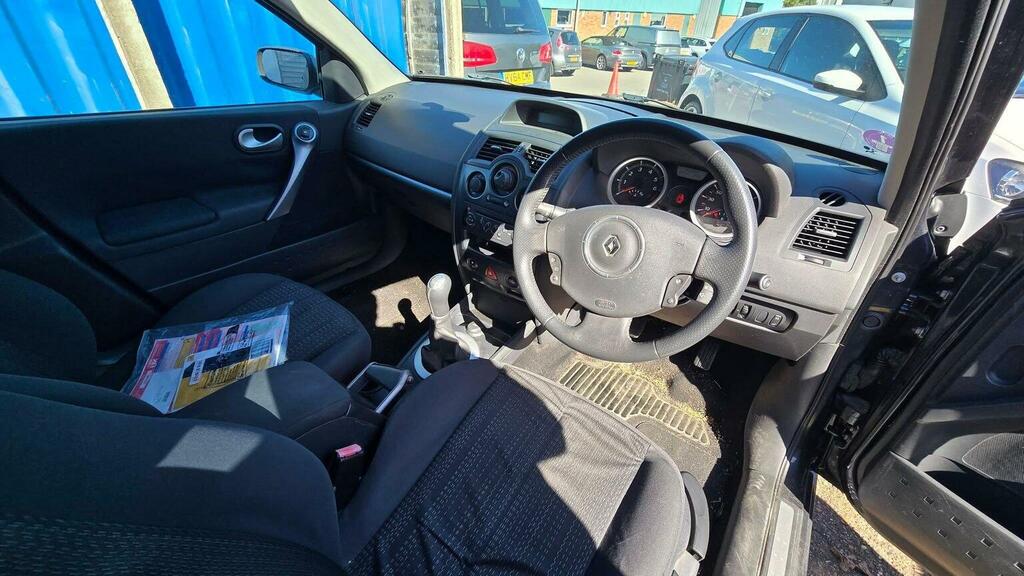 Renault Megane 1.6 Vvt Dynamique Grey #5