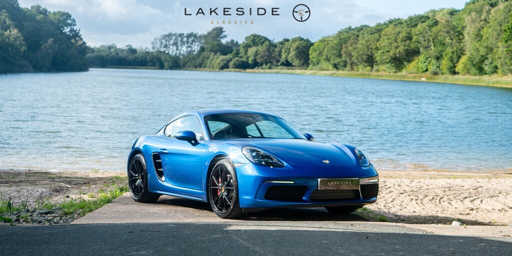 Porsche 718 Cayman 2.5 T S Blue
