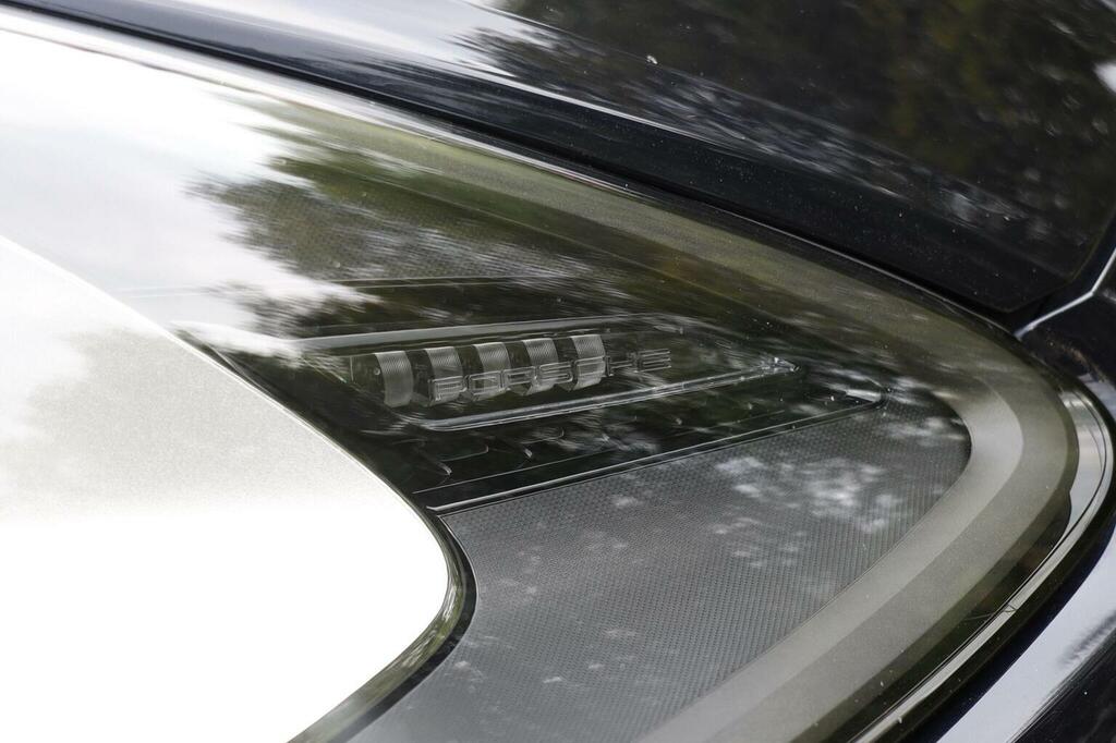Porsche Cayenne V6 22K Spec Pan Roof Heads Up Display Black #57