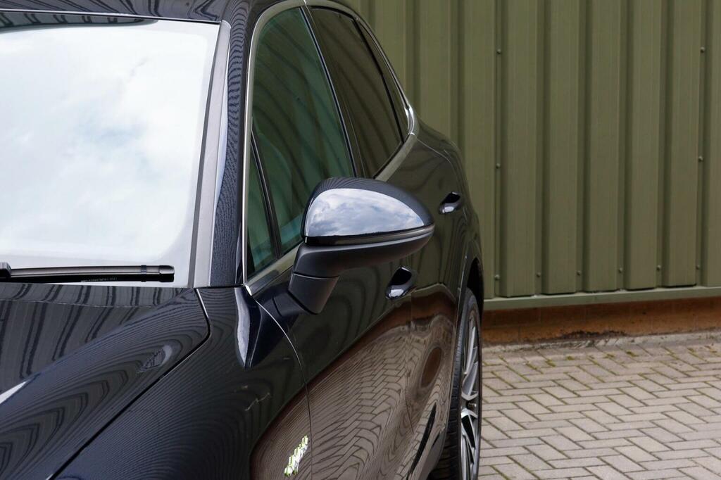 Porsche Cayenne V6 22K Spec Pan Roof Heads Up Display Black #61