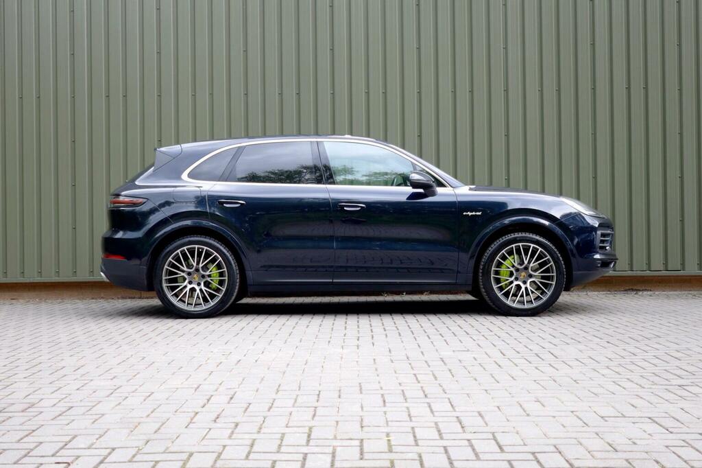 Porsche Cayenne V6 22K Spec Pan Roof Heads Up Display Black #8