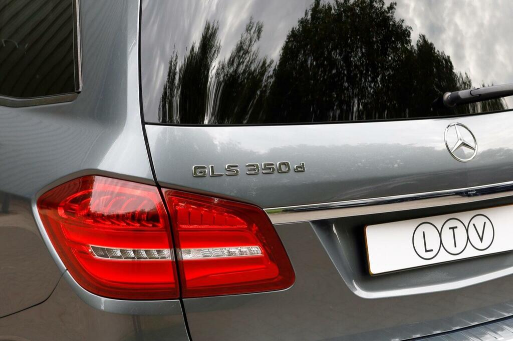 Mercedes-Benz GLS Class Gls 350 D 4Matic Amg Line White #69