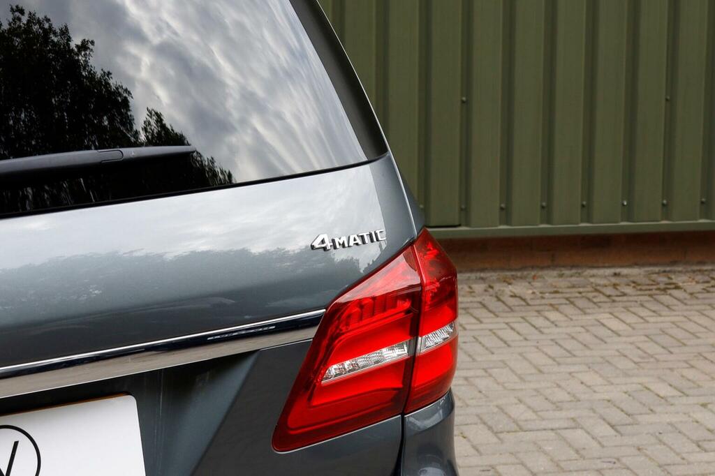 Mercedes-Benz GLS Class Gls 350 D 4Matic Amg Line White #70