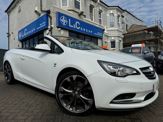 Vauxhall Cascada 1.4I Turbo Elite Convertible Eur White