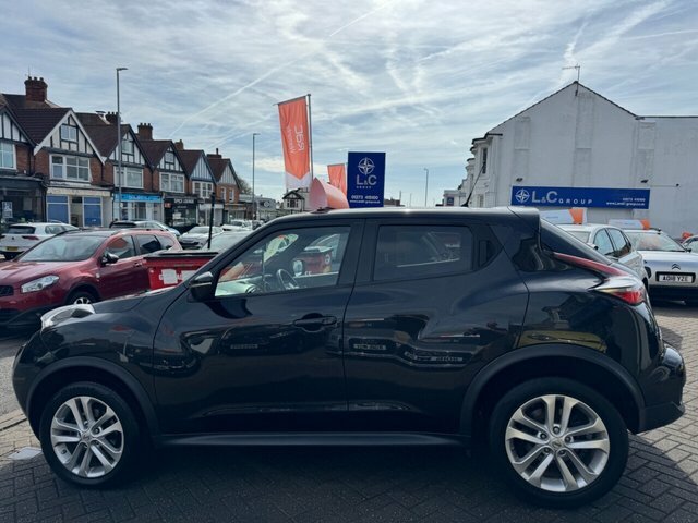 Nissan Juke 1.2 Tekna Dig-t 115 Bhp Red #6