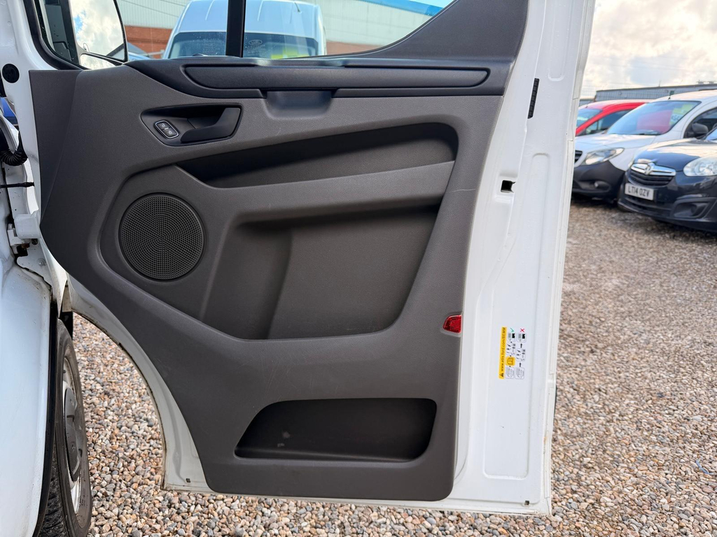 Ford Transit Custom Panel Van 2.0 350 Limited Fwd L2 H3 Euro 6 20 Black #38