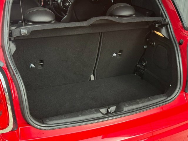 Mini Hatch 1.2 One White #8