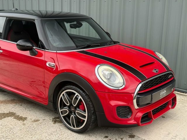 Mini Hatch 1.2 One White #15