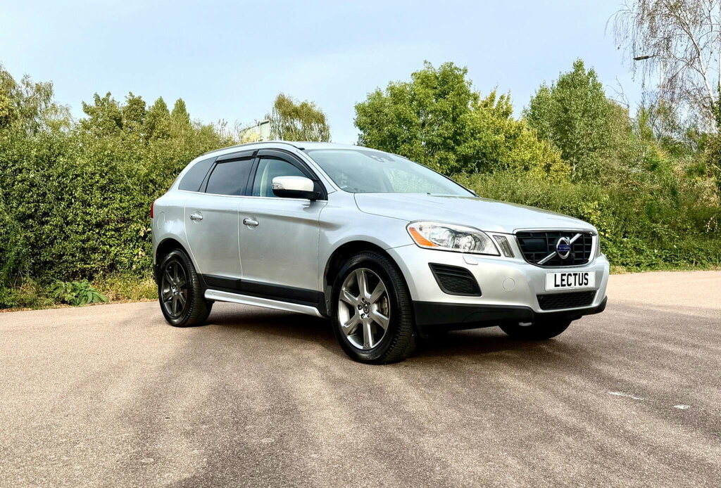 Volvo XC60 Se Luxury Awd D5 4Wd Black #13