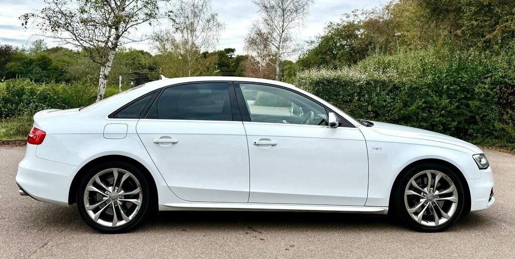 Audi S4 Avant 3.0 Tfsi V6 Black Edition S Tronic Quattro E Black #10