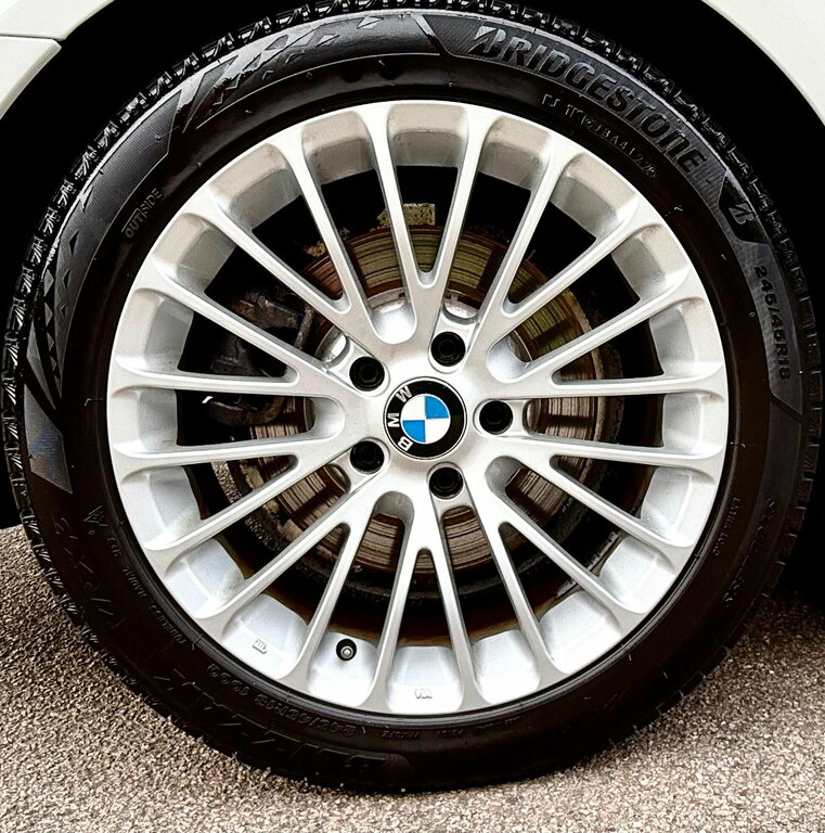 BMW 5 Series 520D Luxury Saloon Silver #12