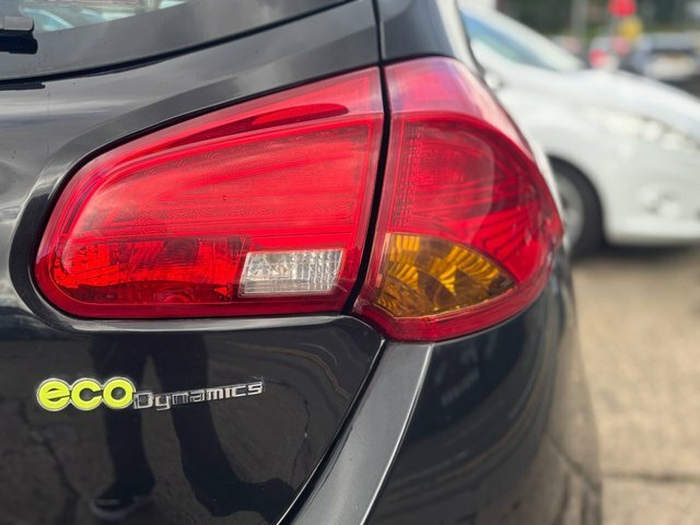 Kia Ceed 1.6 Crdi Ecodynamics 2 Sportswagon Euro 5 Ss Grey #16