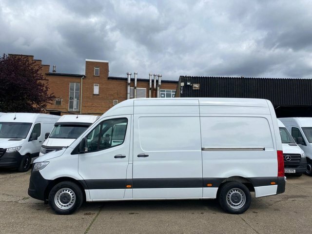 Mercedes-Benz Sprinter 2.0 315 Cdi L2 White #2